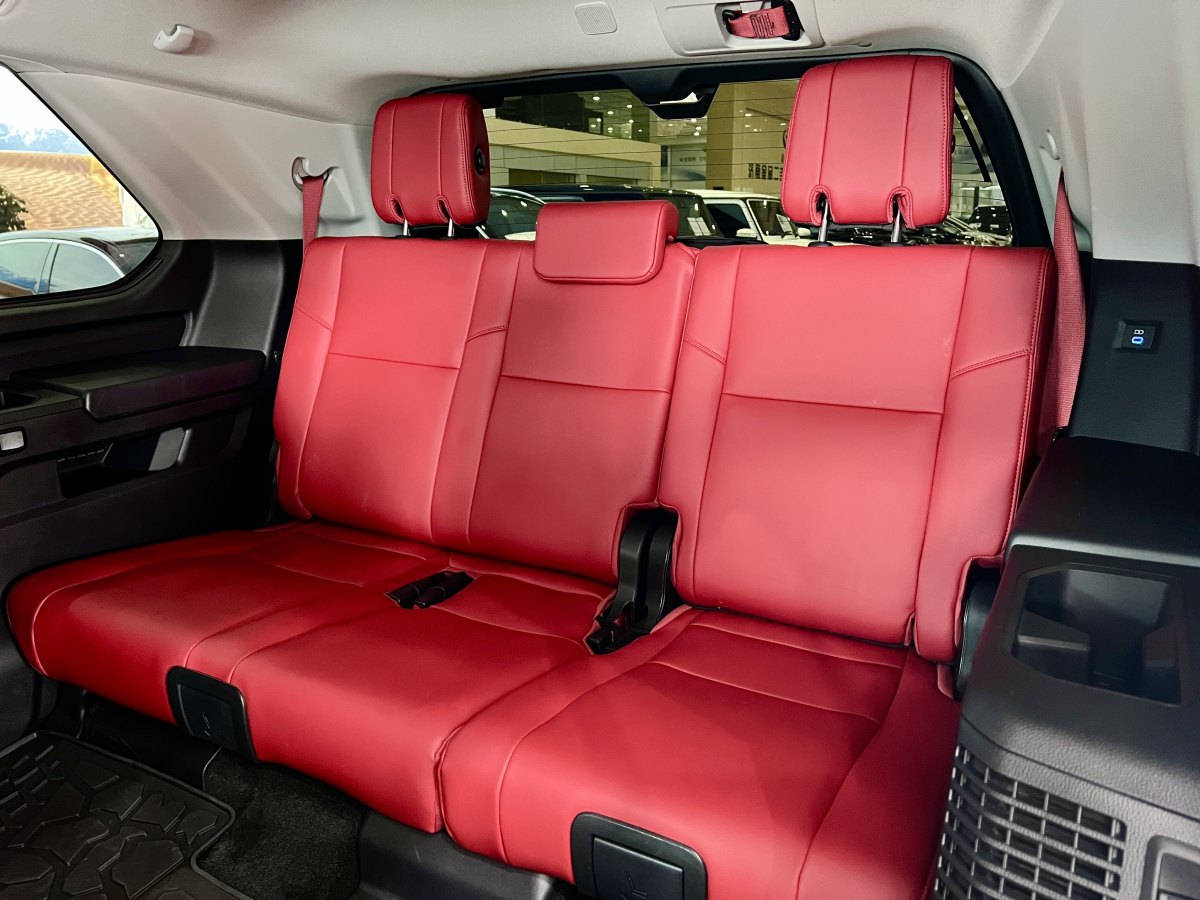 Toyota Sequoia 2024 #13 Toyota Sequoia 2024 imagen de coche #13