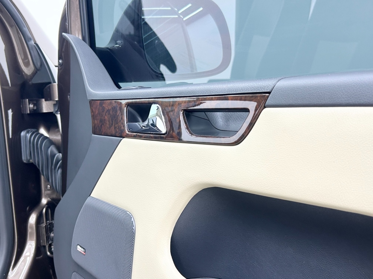 Volkswagen Multivan 2013 #13 Volkswagen Multivan 2013 imagem de carro #13