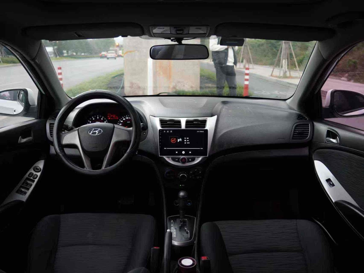 Hyundai Reina Hatchback 2017 #13 Hyundai Reina Hatchback 2017 imagen de coche #13