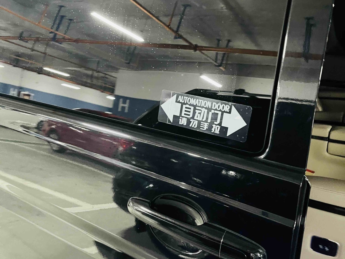 Mercedes-Benz Viano (Imported) 2014 #13 Mercedes-Benz Viano (Imported) 2014 car image #13