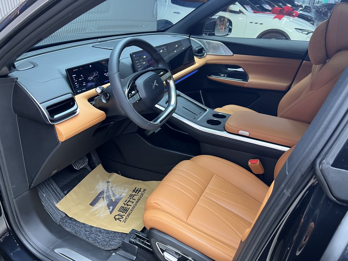 Xpeng G9 2024 immagine di auto #13