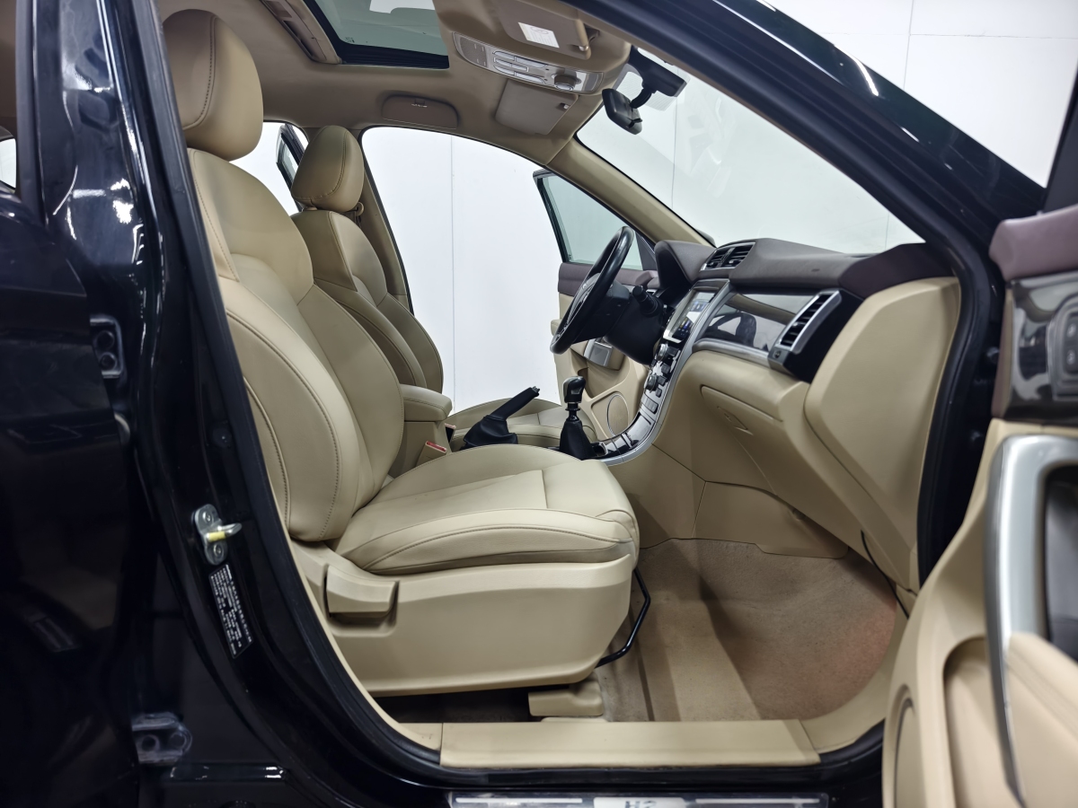 Haval H2 2015 car image #13