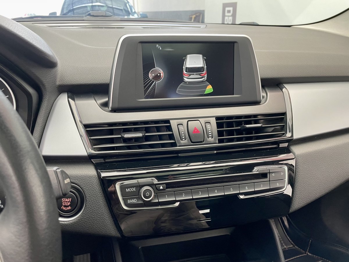 BMW 2 Series Tourer 2017 car image #13