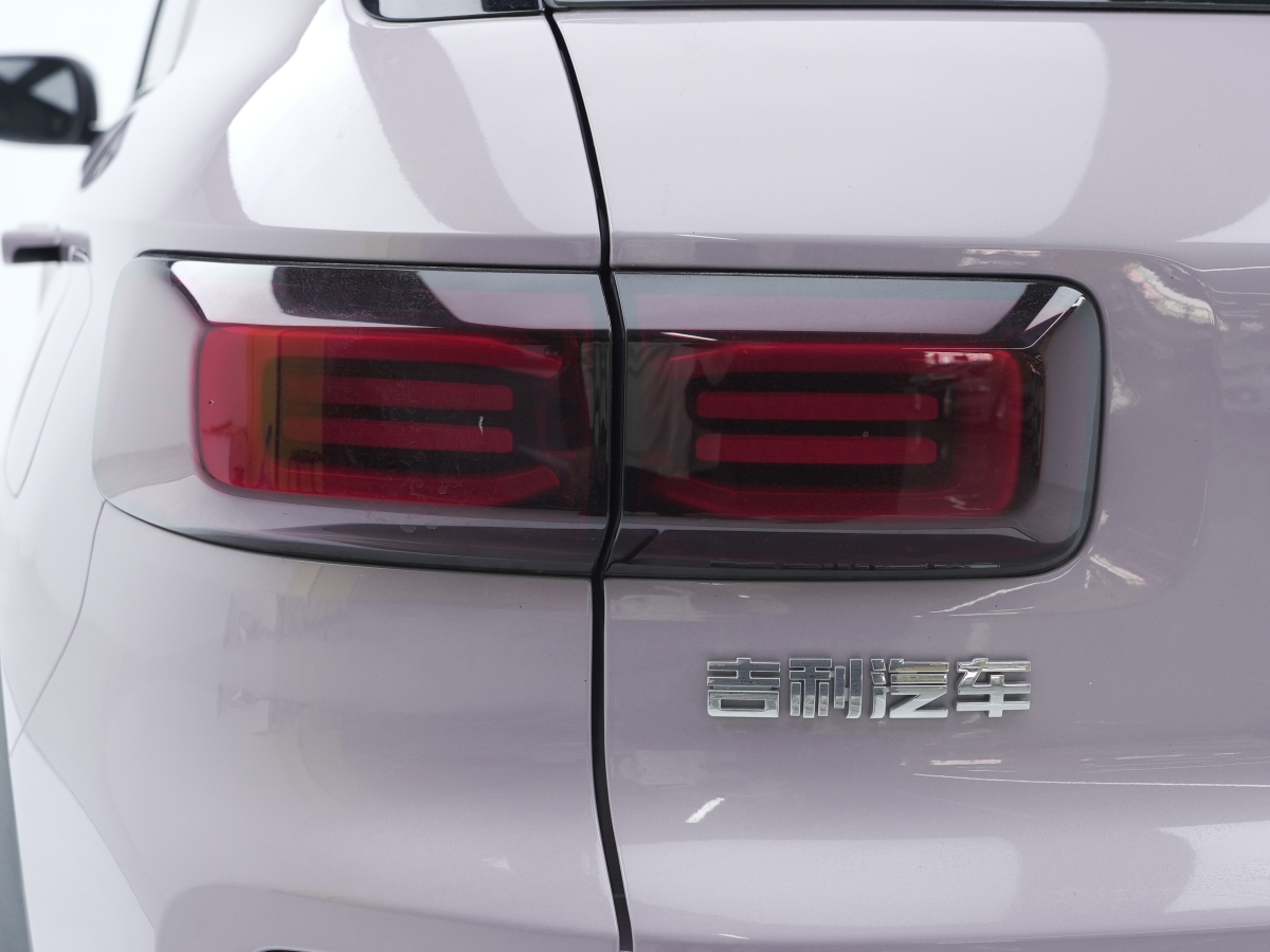 GEELY ICON 2024 car image #13