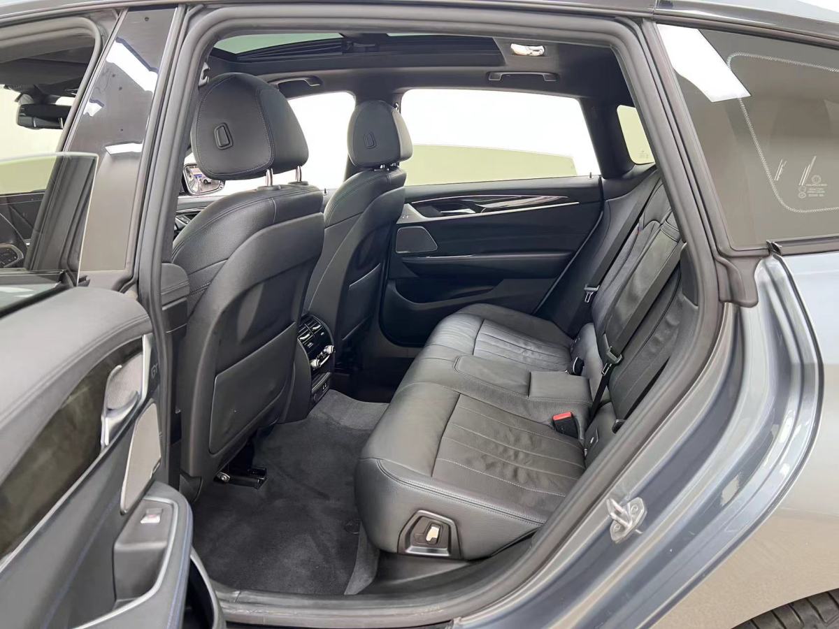 BMW 6 Series GT 2020 immagine di auto #13