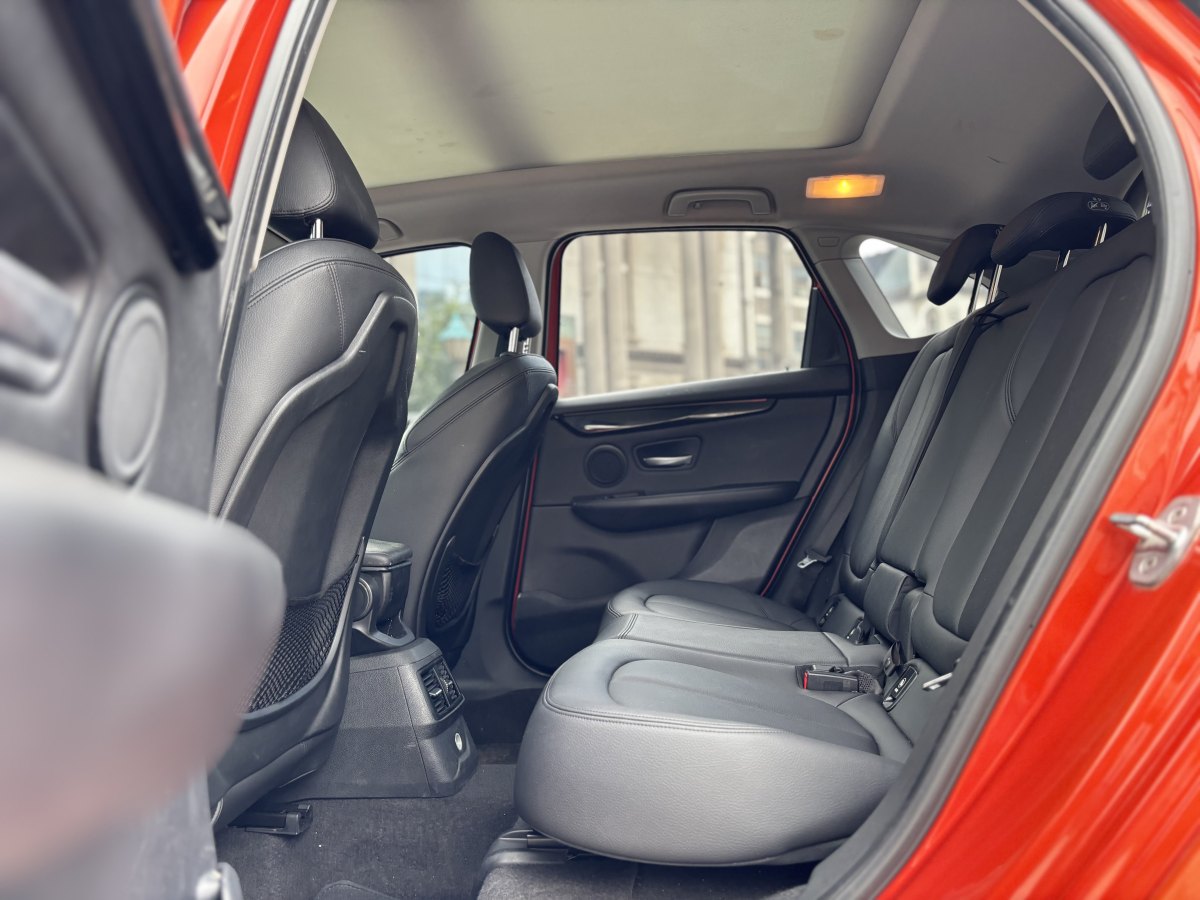 BMW 2 Series 2016 immagine di auto #13