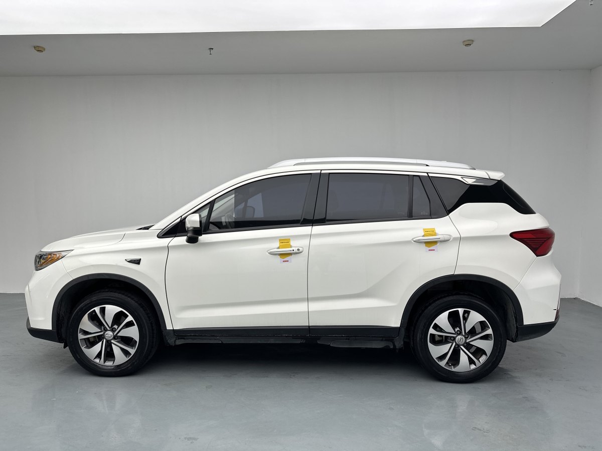 GAC ix4 2018 #13 GAC ix4 2018 car image #13