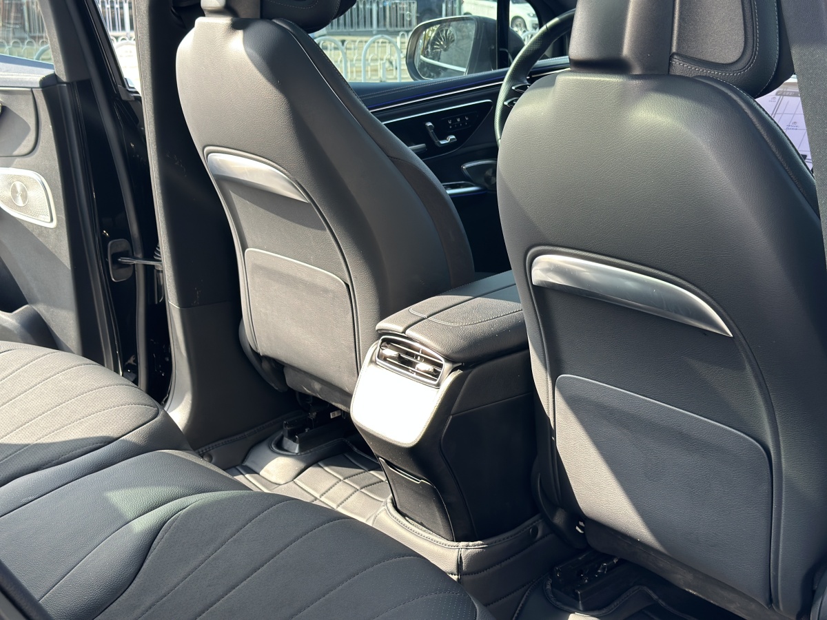 Mercedes-Benz EQE SUV 2023 car image #13