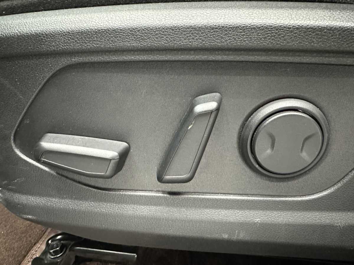 Hyundai Tucson (Imported) 2022 car image #13