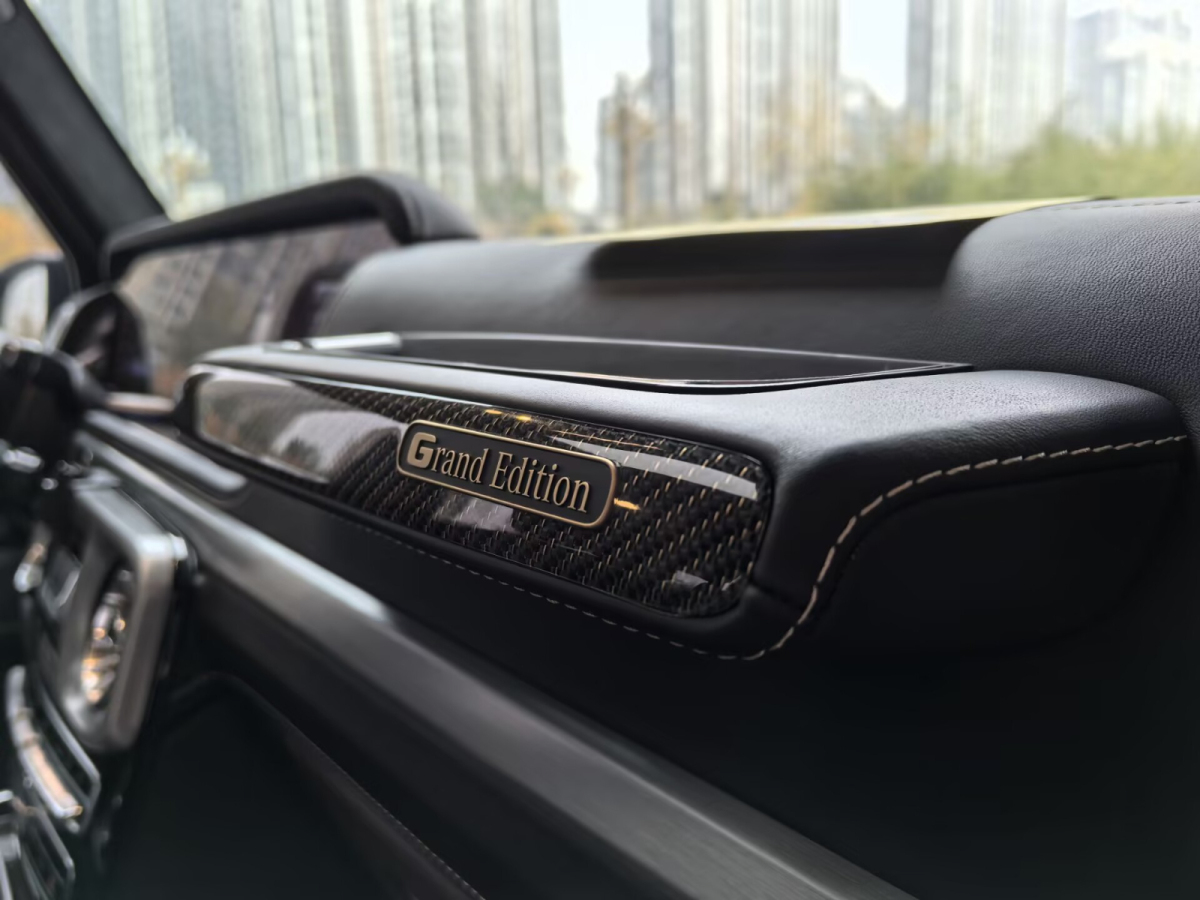 Mercedes-Benz G AMG 2025 #13 Mercedes-Benz G AMG 2025 car image #13