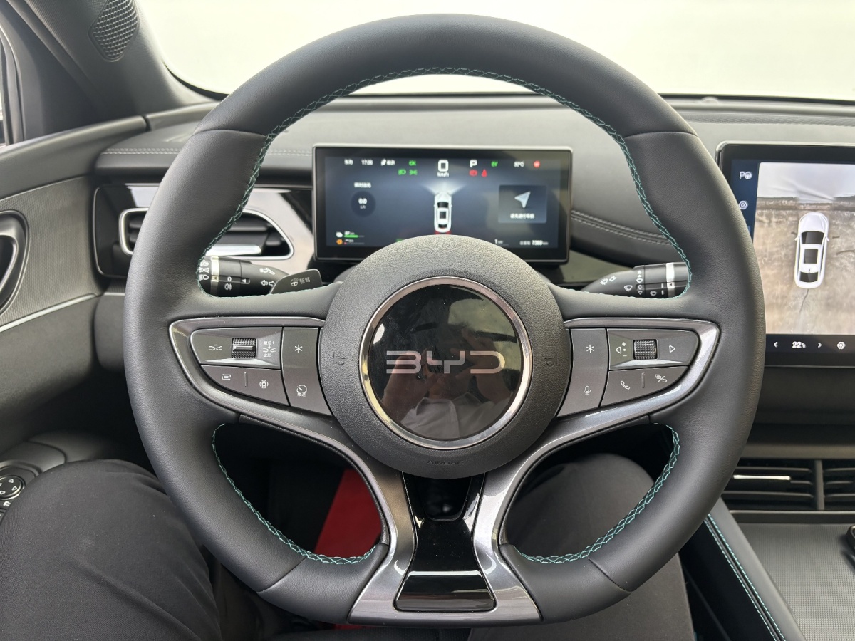 BYD Seal 06 DM-i 2025 immagine di auto #13