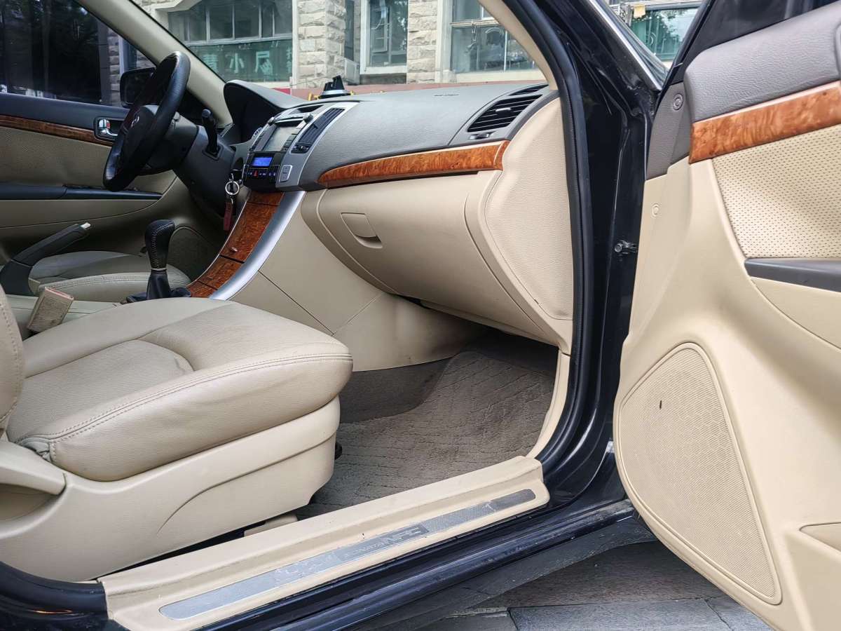 Hyundai Sonata NFC 2012 #13 Hyundai Sonata NFC 2012 car image #13