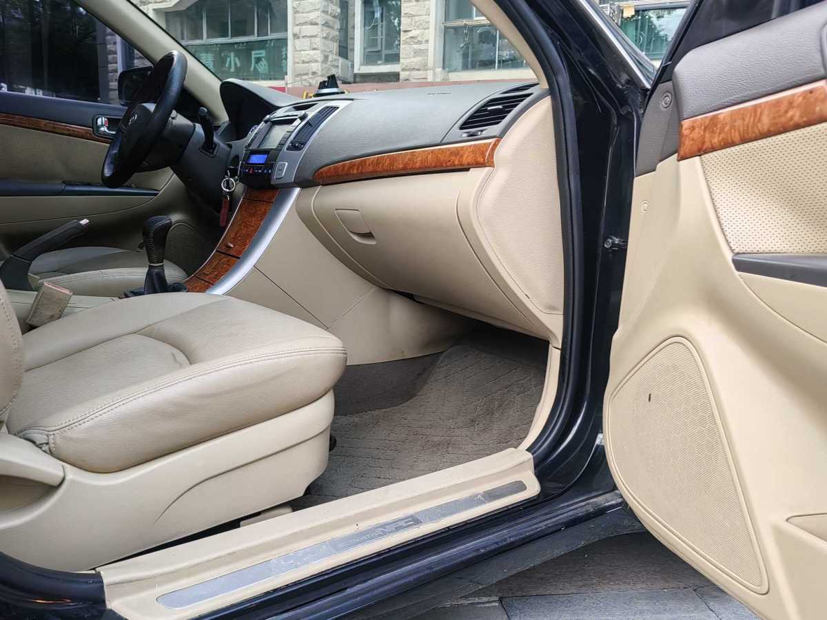 Hyundai Sonata NFC 2012 car image #13