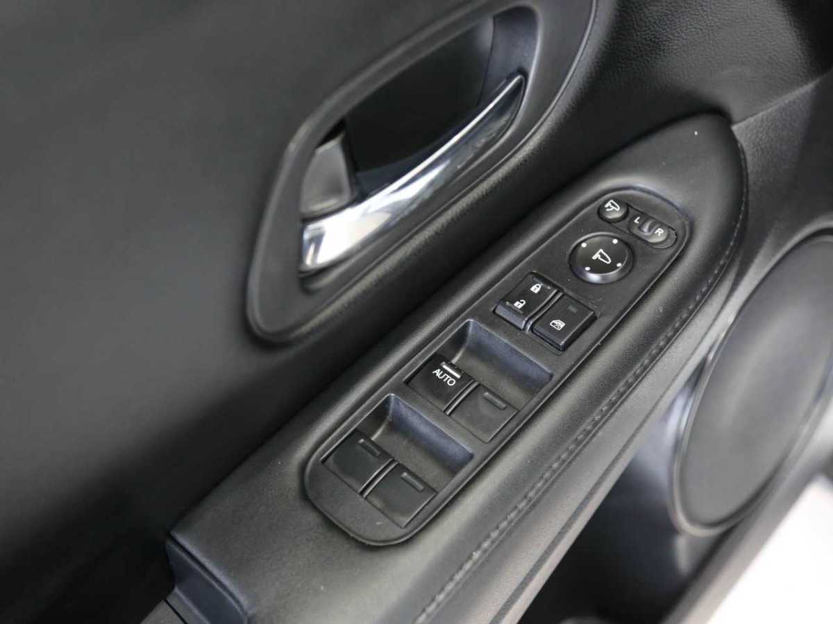 Honda VEZEL 2021 #13 Honda VEZEL 2021 car image #13