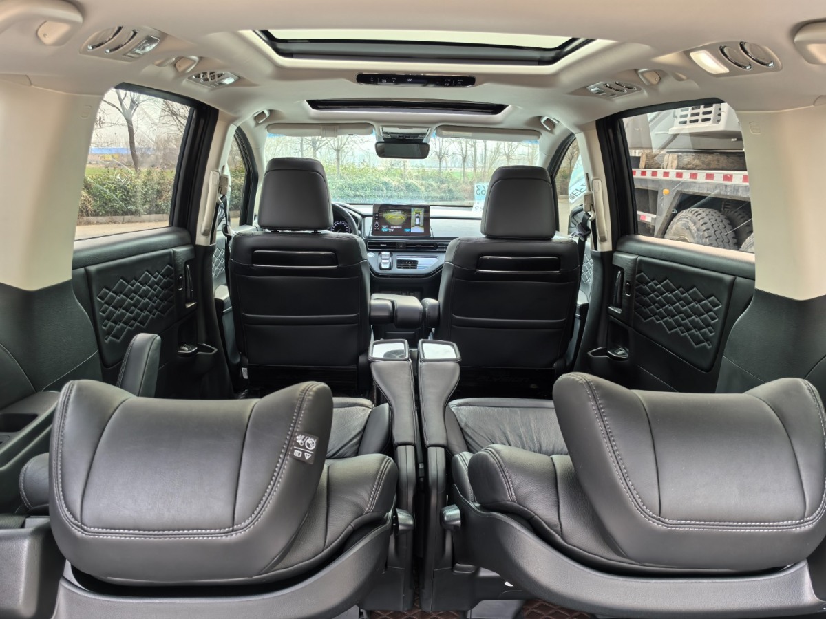 Honda Elysion 2024 car image #13