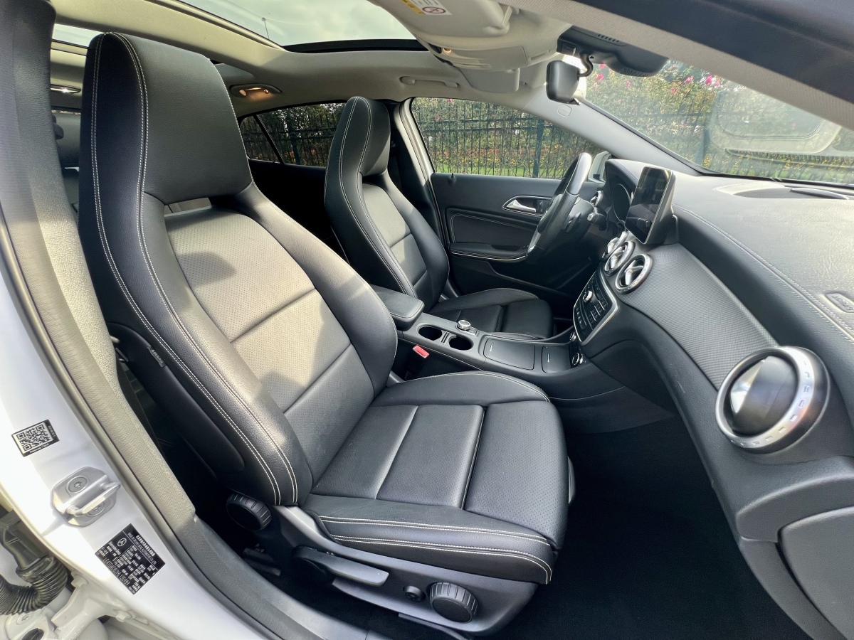 Mercedes-Benz GLA Class (Imported) 2017 immagine di auto #13