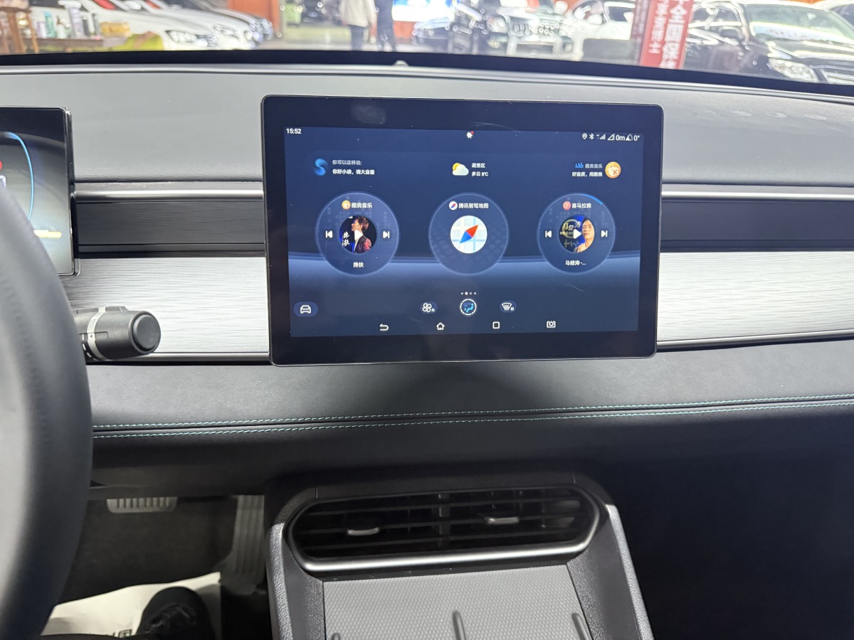 BYD Seal 2025 #13 BYD Seal 2025 car image #13