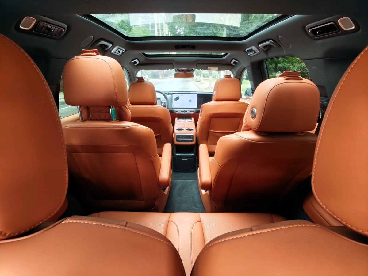 Li L8 2022 изображение автомобиля #13