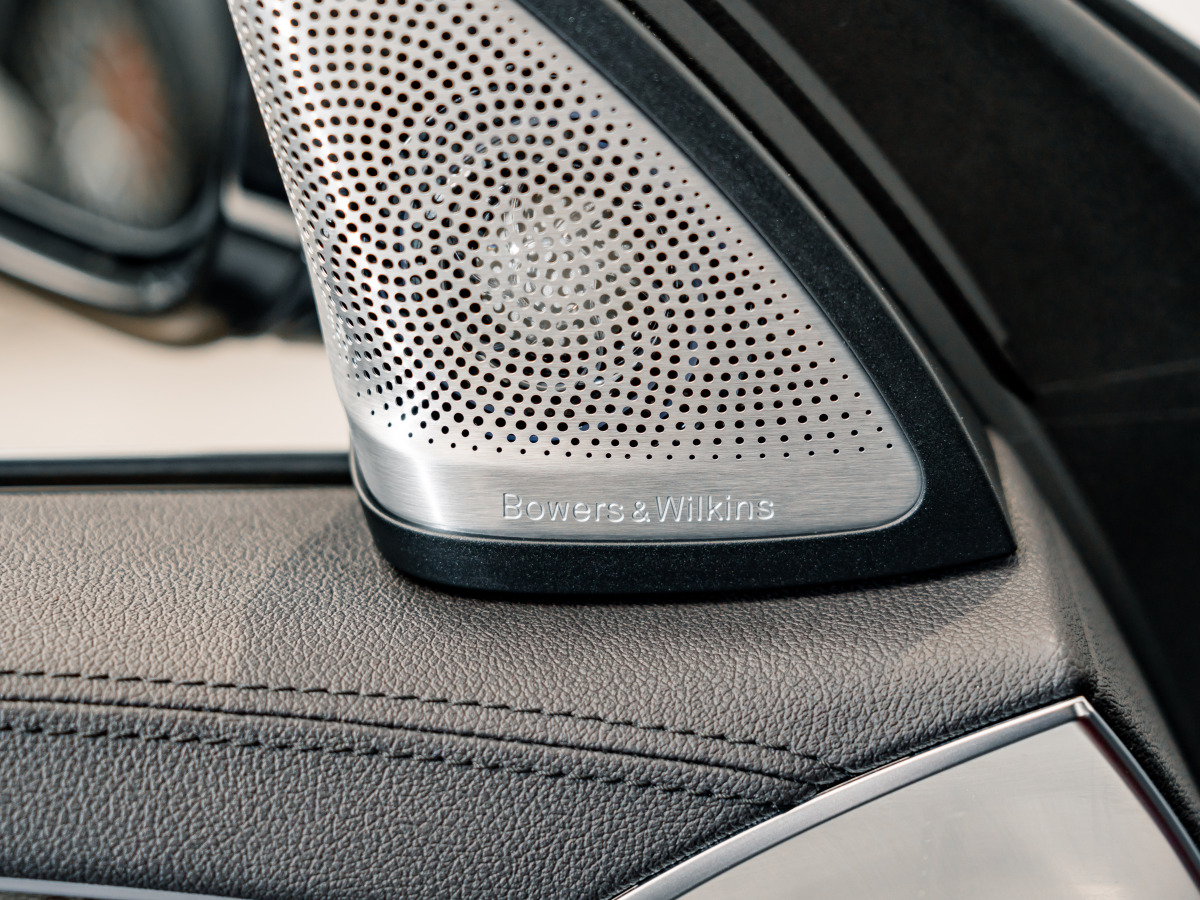 BMW 6 Series GT 2020 #13 BMW 6 Series GT 2020 car image #13