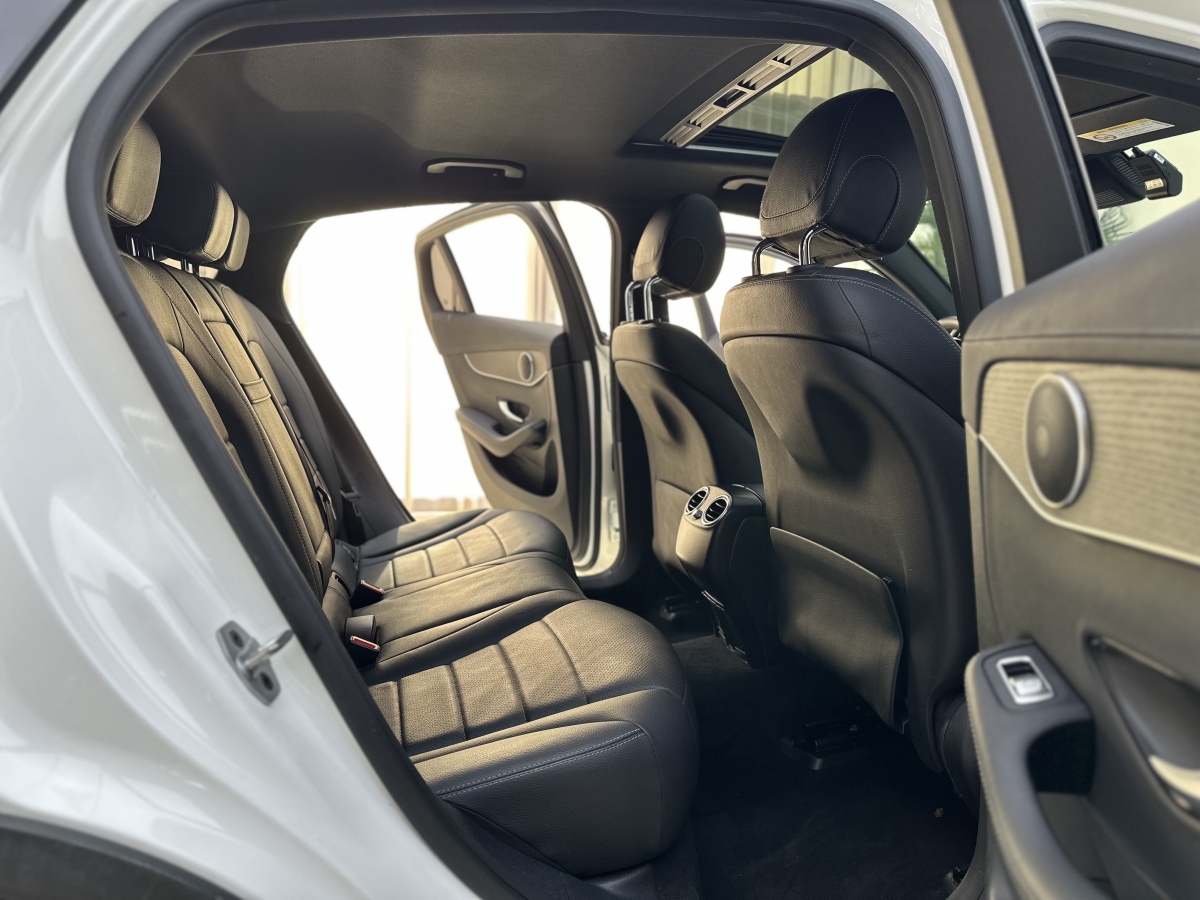 Mercedes-Benz GLC Coupe 2023 #13 Mercedes-Benz GLC Coupe 2023 car image #13