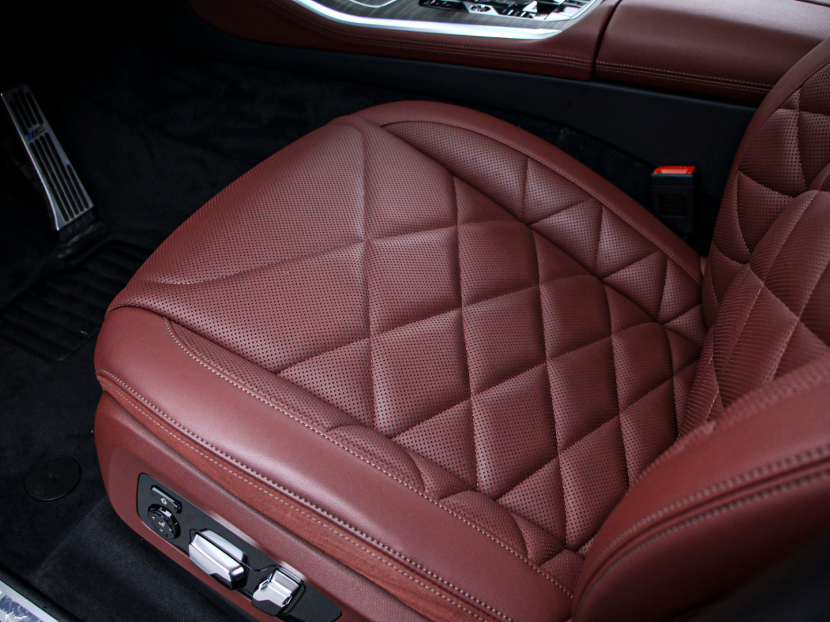 BMW X5 2023 car image #13