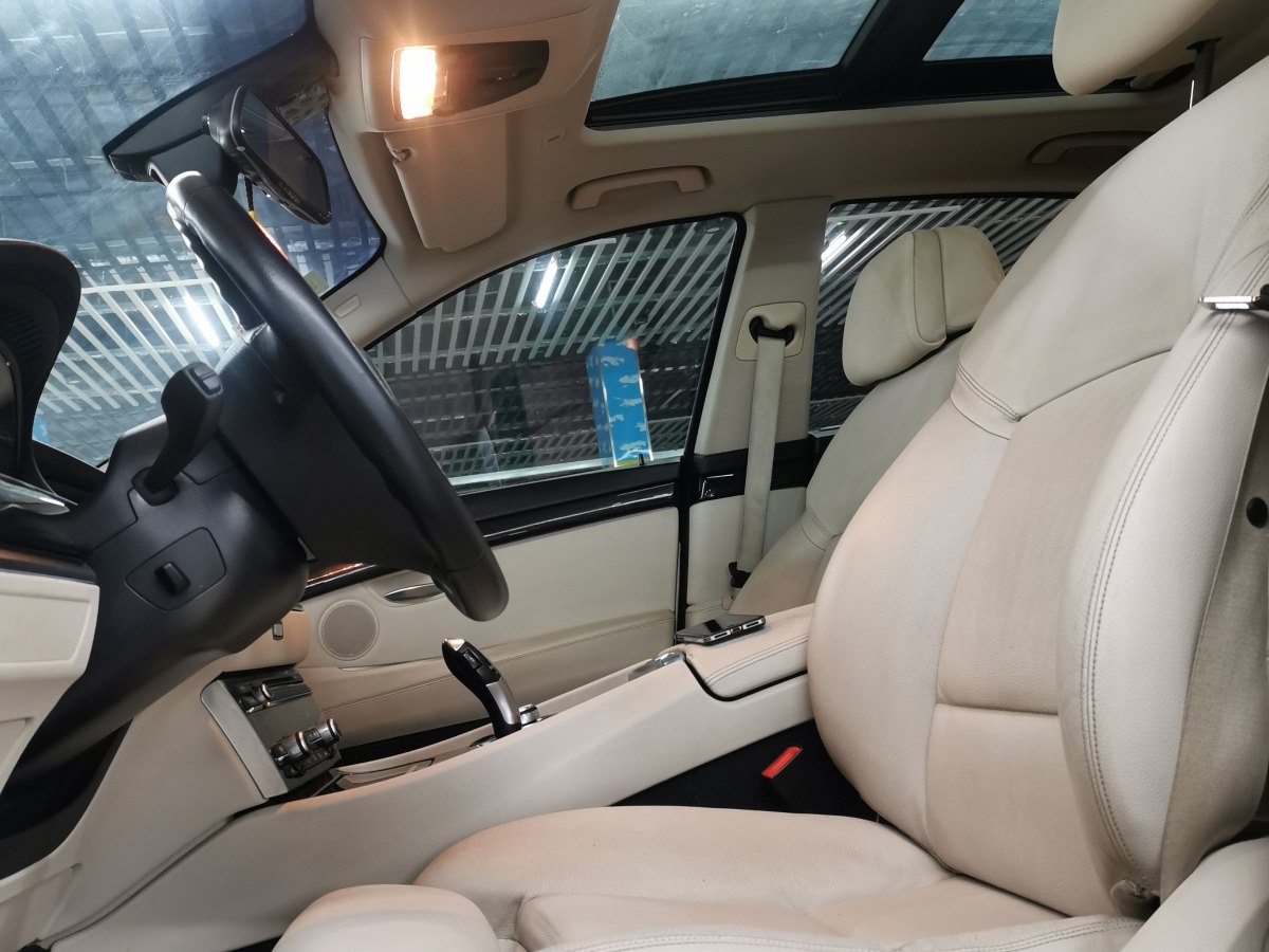 BMW 5 Series GT 2010 #13 BMW 5 Series GT 2010 immagine di auto #13