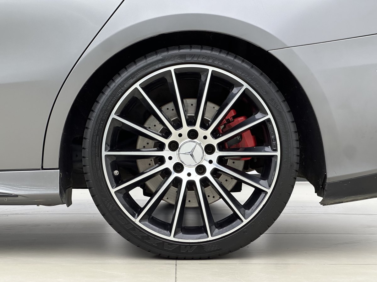 Mercedes-Benz A AMG 2021 image de voiture #13