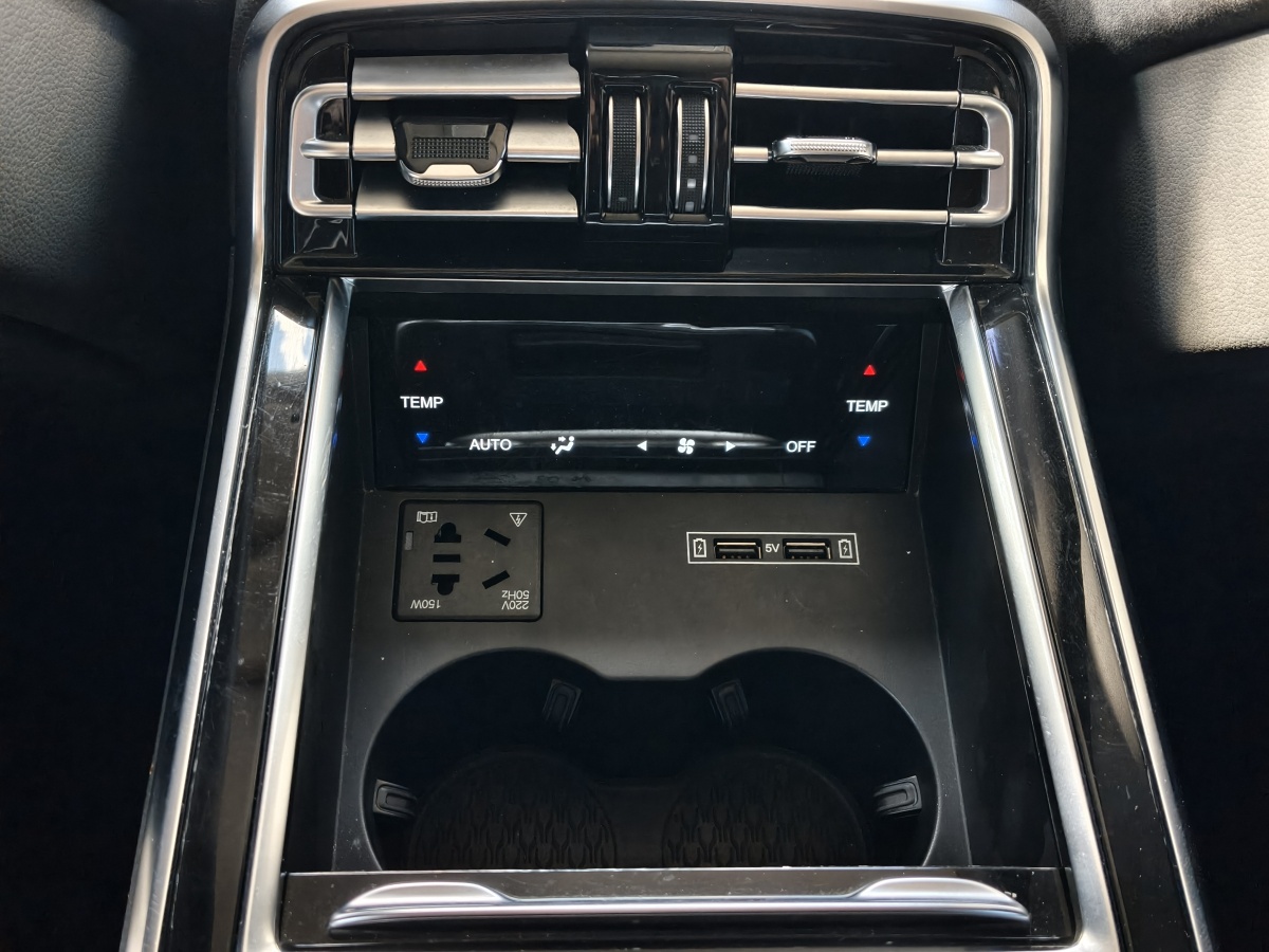 HongQi H9 2022 #13 HongQi H9 2022 immagine di auto #13