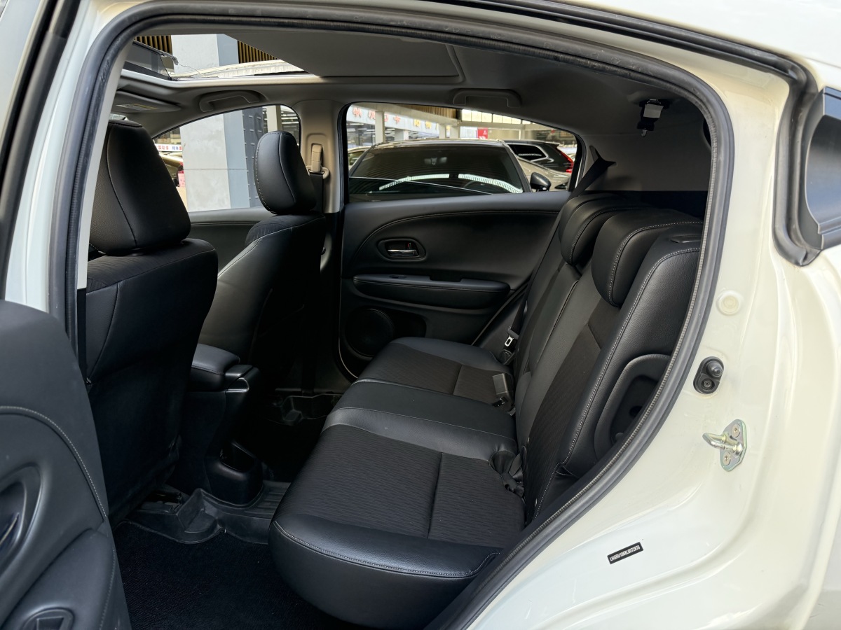 Honda VEZEL 2020 car image #13