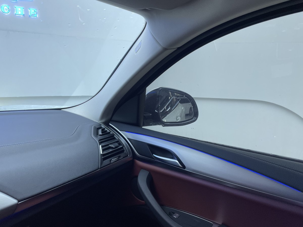 BMW X4 M 2022 car image #13