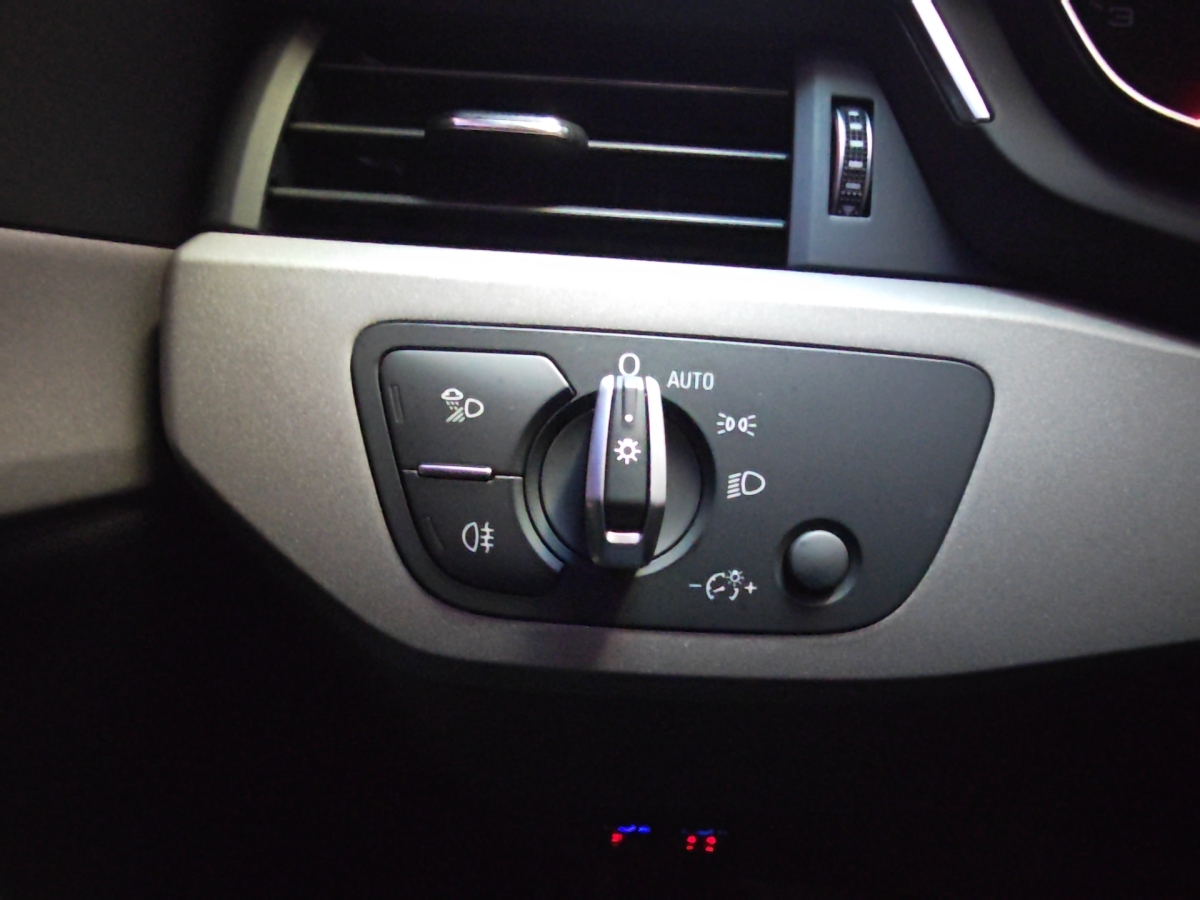 Audi A4 2018 #13 Audi A4 2018 car image #13