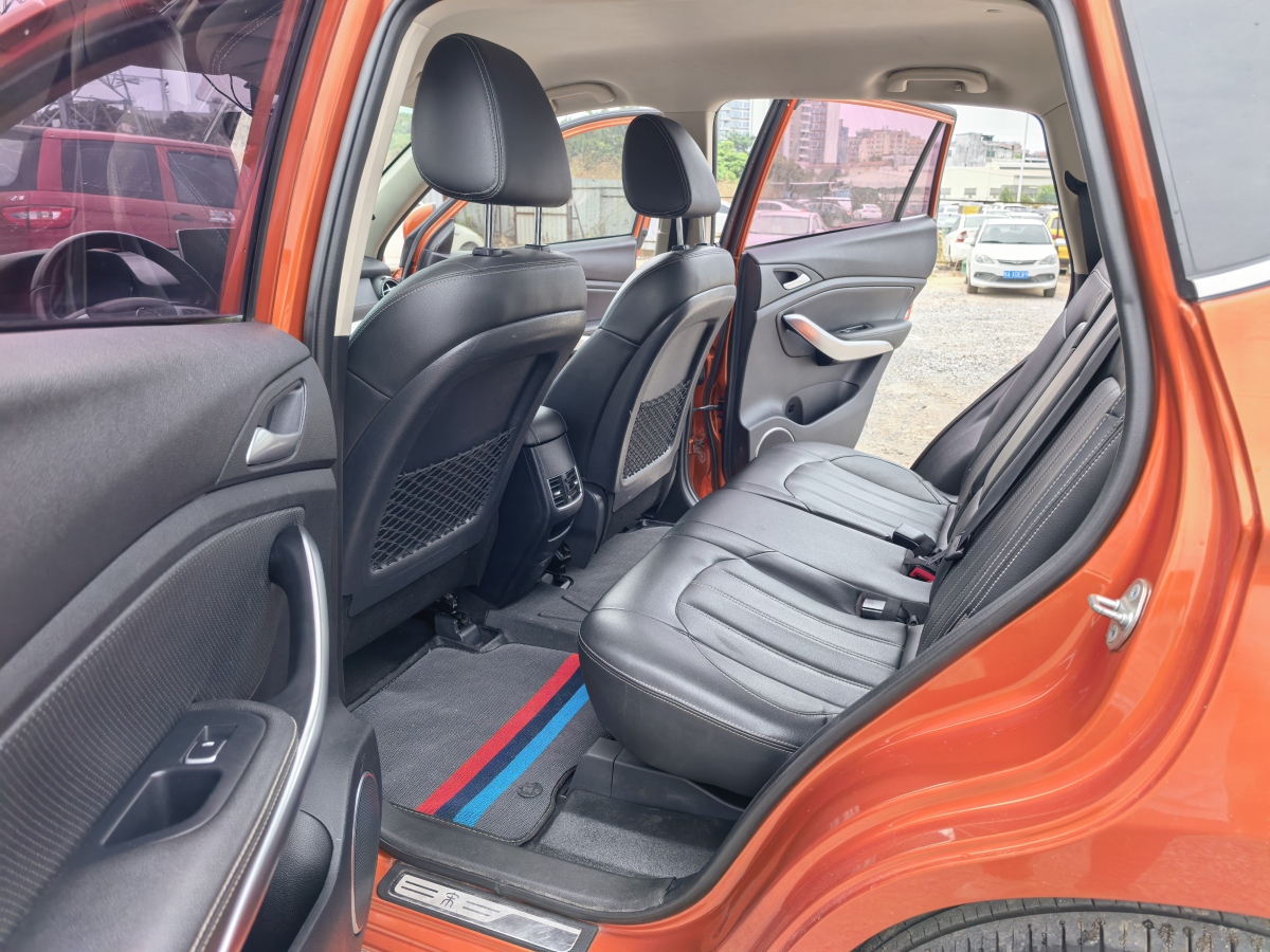 BYD Song 2018 car image #13