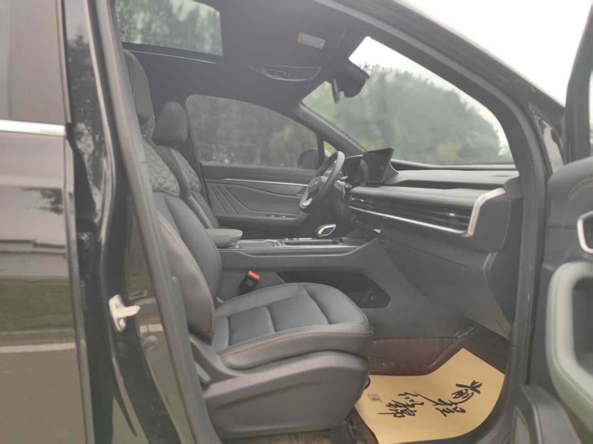 GEELY Okavango L 2024 car image #13