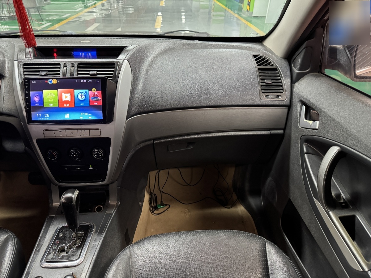 GEELY GX7 2014 #13 GEELY GX7 2014 car image #13