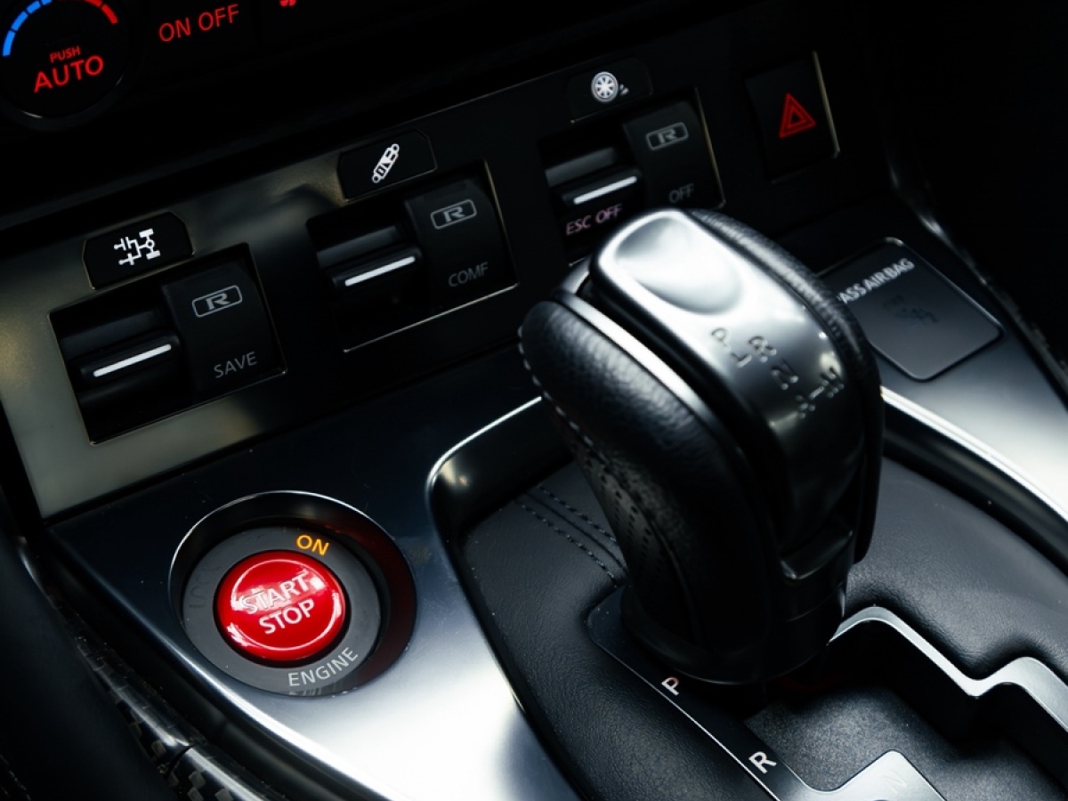 日产 日产GT-R 2024 汽车图片 #13