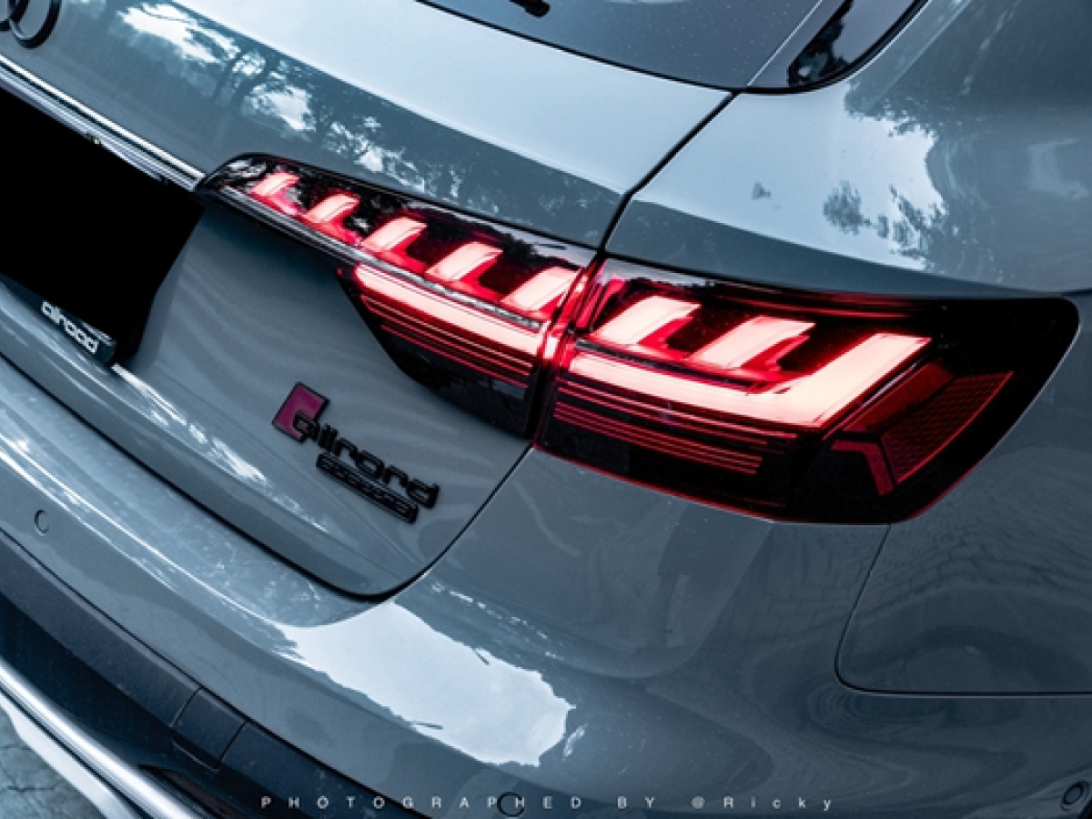 Audi A4 (Imported) 2020 car image #13