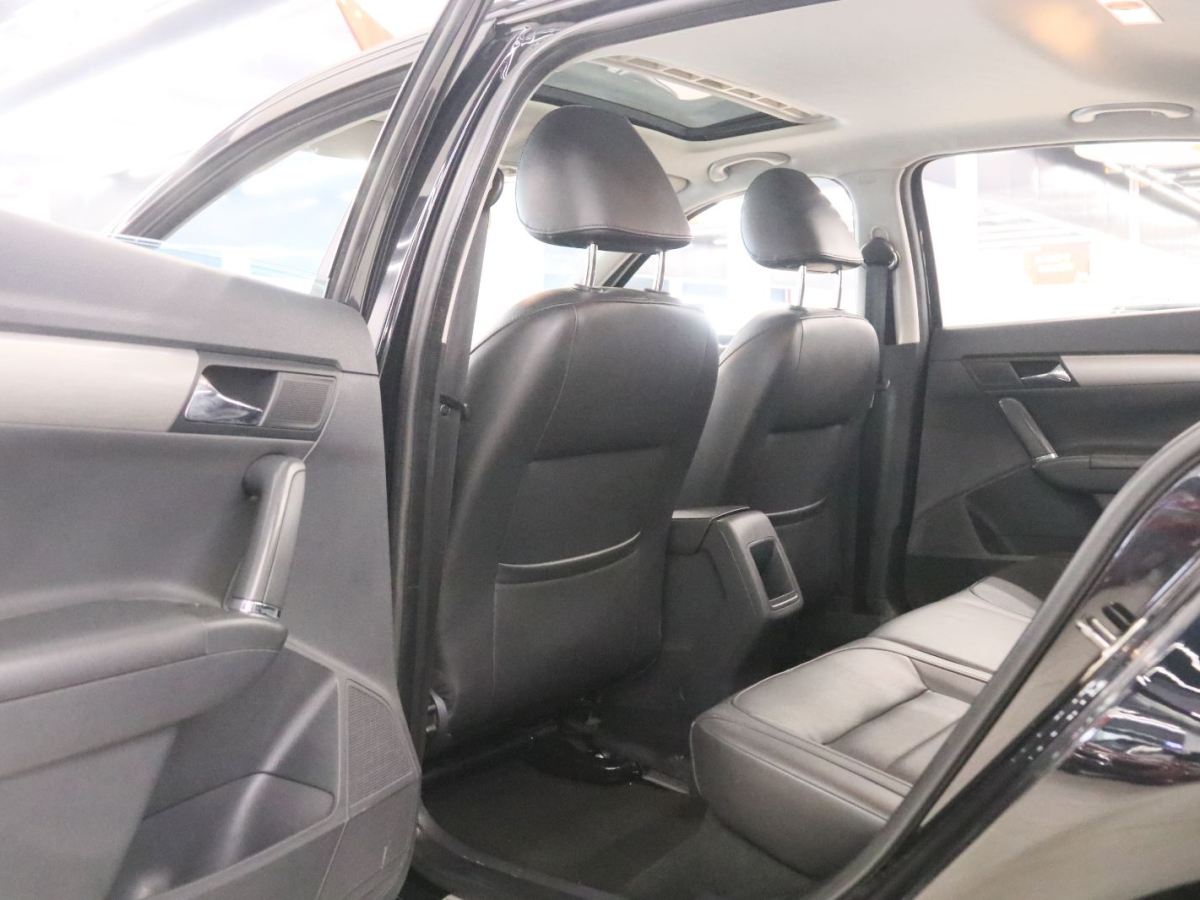Volkswagen Lavida 2014 car image #13