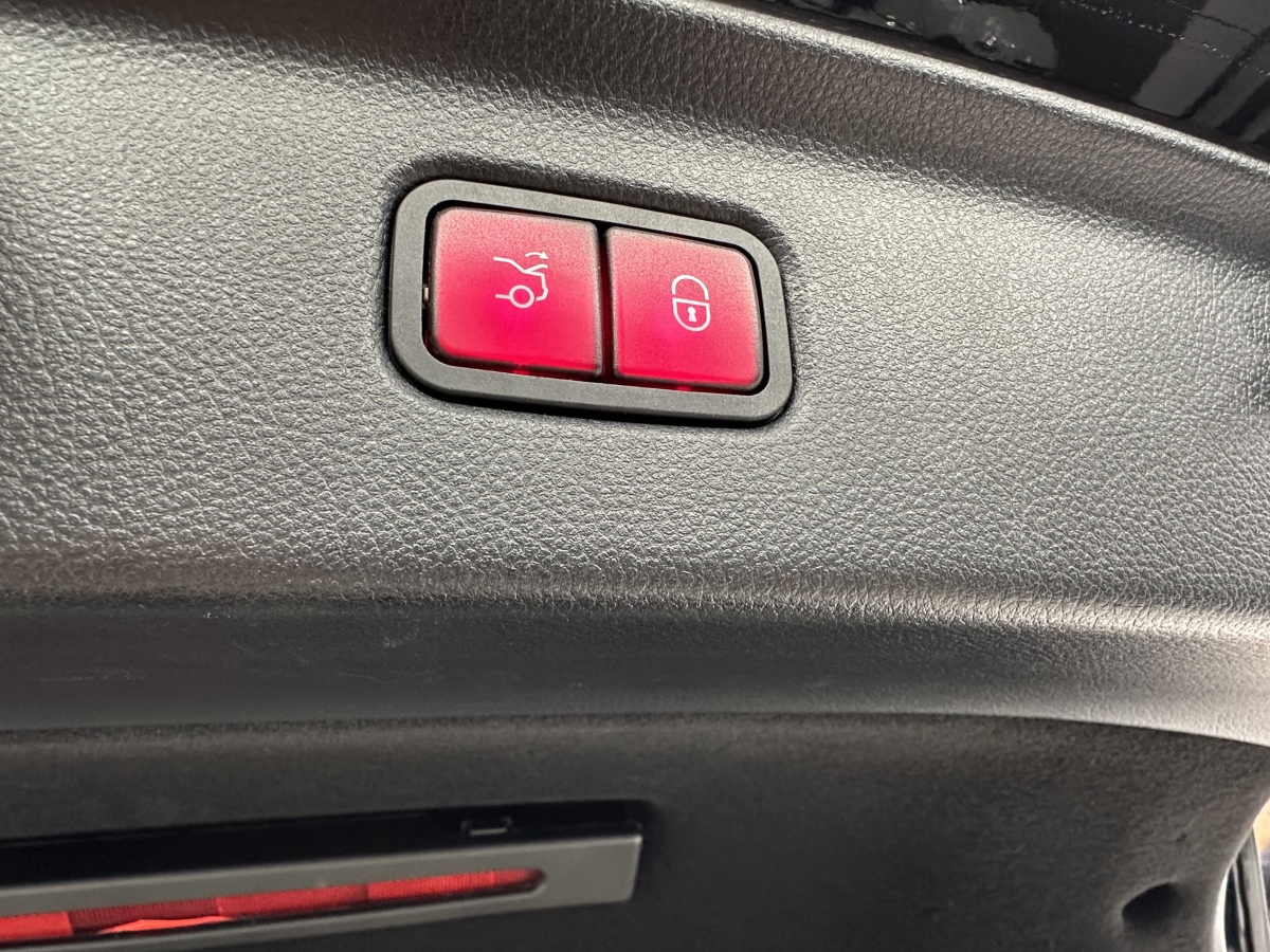 Mercedes-Benz Maybach S Class 2021 car image #13