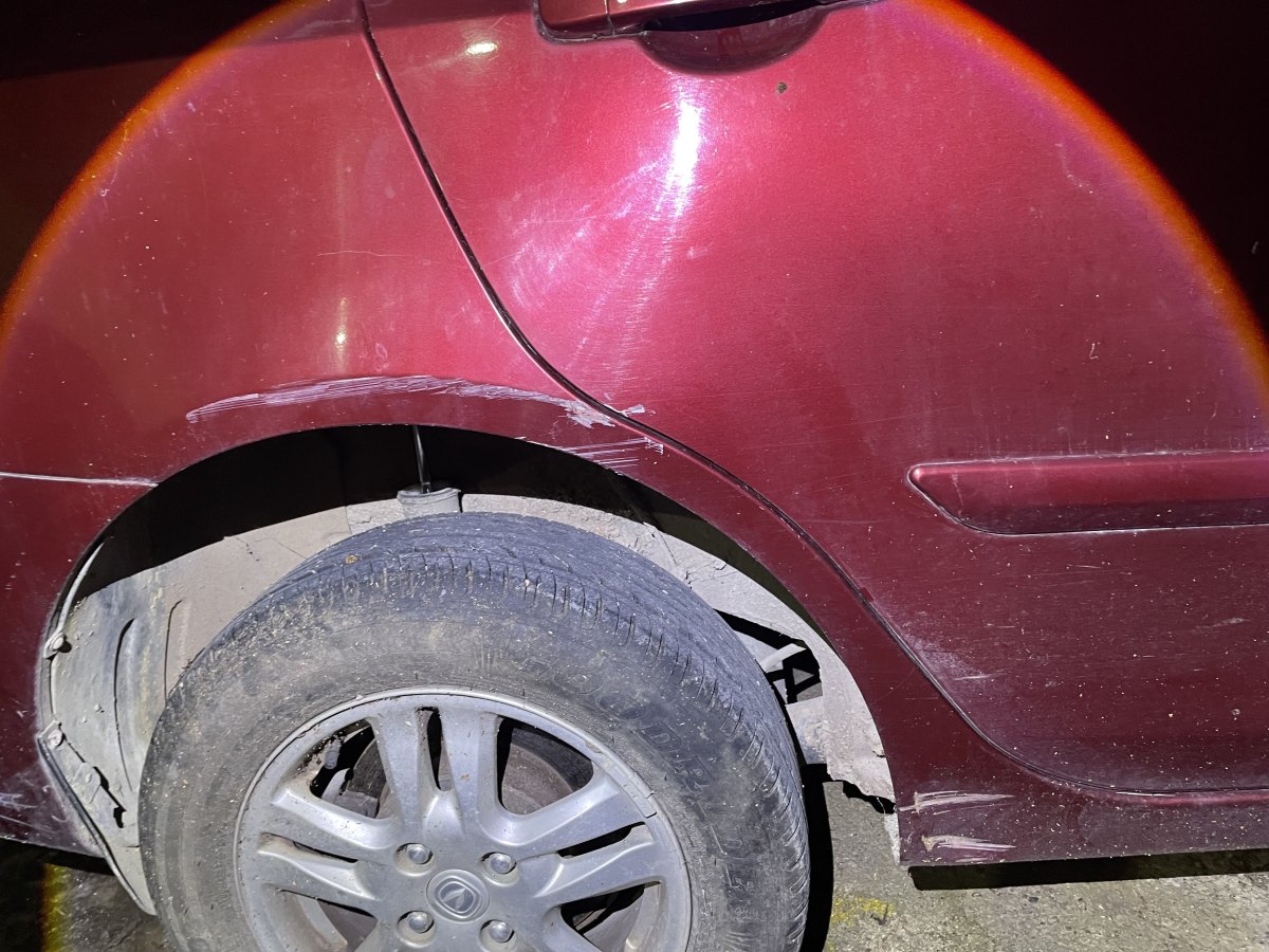 Changan Alsvin V5 2015 car image #13