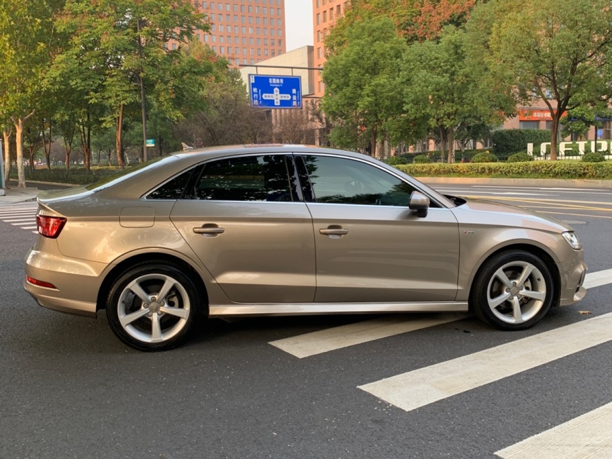 Audi A3 2018 #13 Audi A3 2018 car image #13