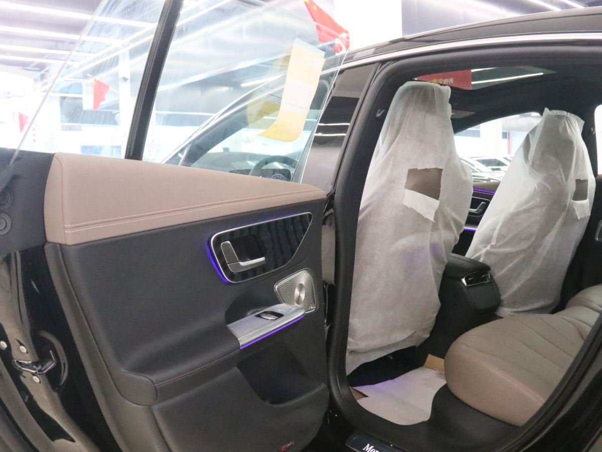 Mercedes-Benz EQE Class 2025 #13 Mercedes-Benz EQE Class 2025 immagine di auto #13