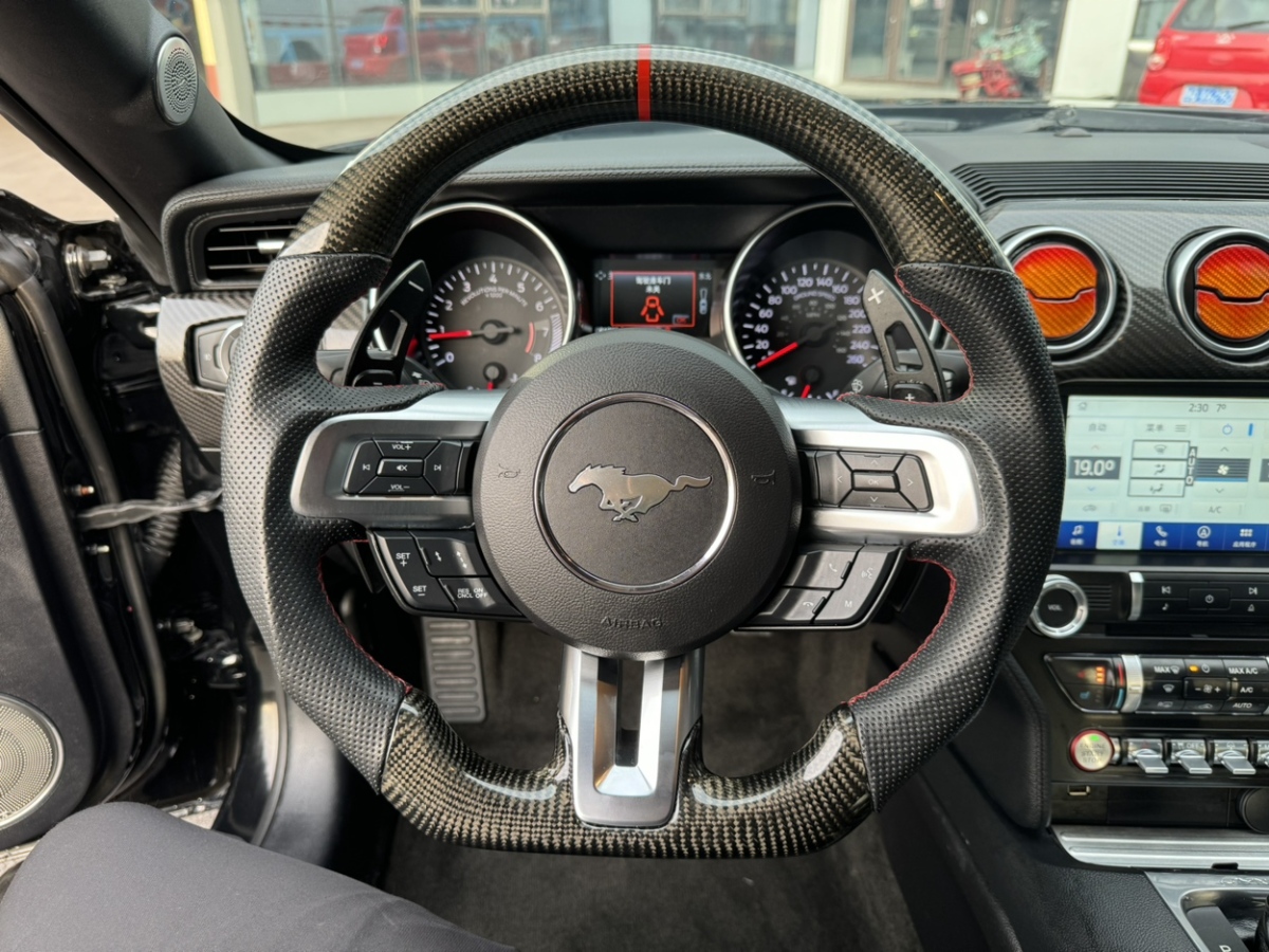 Ford 2018 car image #13