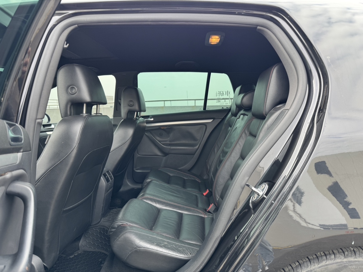 Volkswagen Golf (Imported) 2008 imagem de carro #13