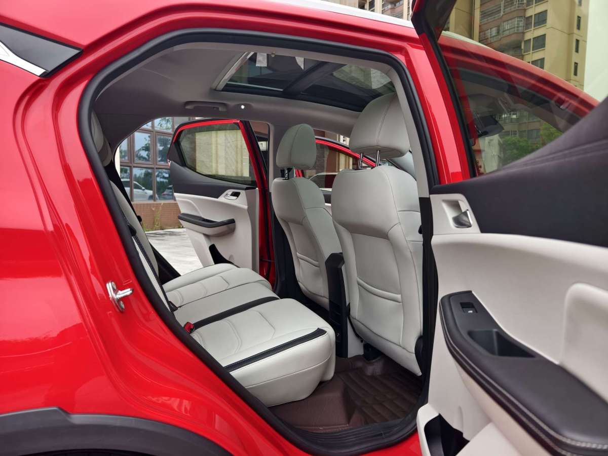 BYD Yuan Pro 2021 #13 BYD Yuan Pro 2021 car image #13