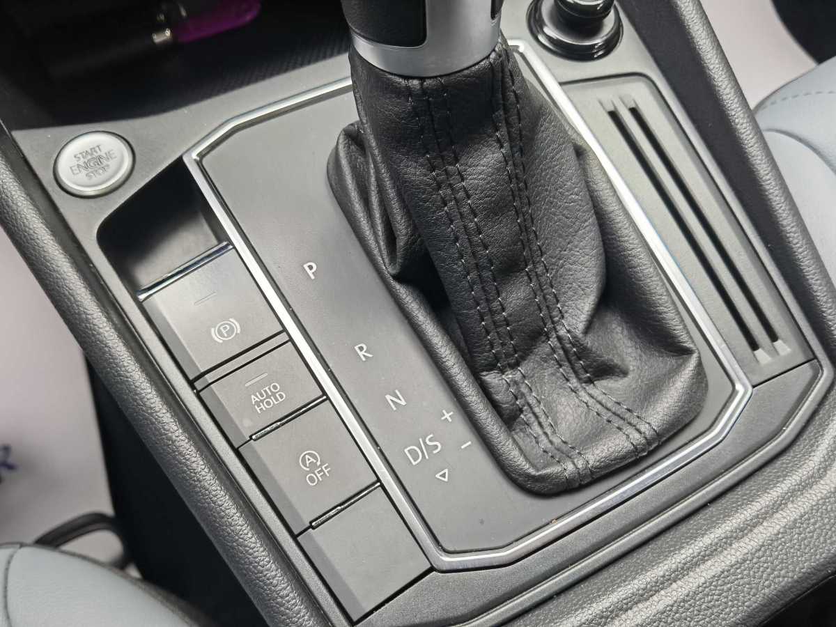 Volkswagen Lavida 2022 car image #13