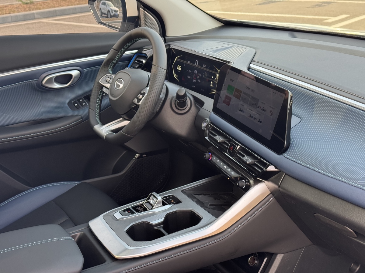GAC Trumpchi 2024 #13 GAC Trumpchi 2024 car image #13