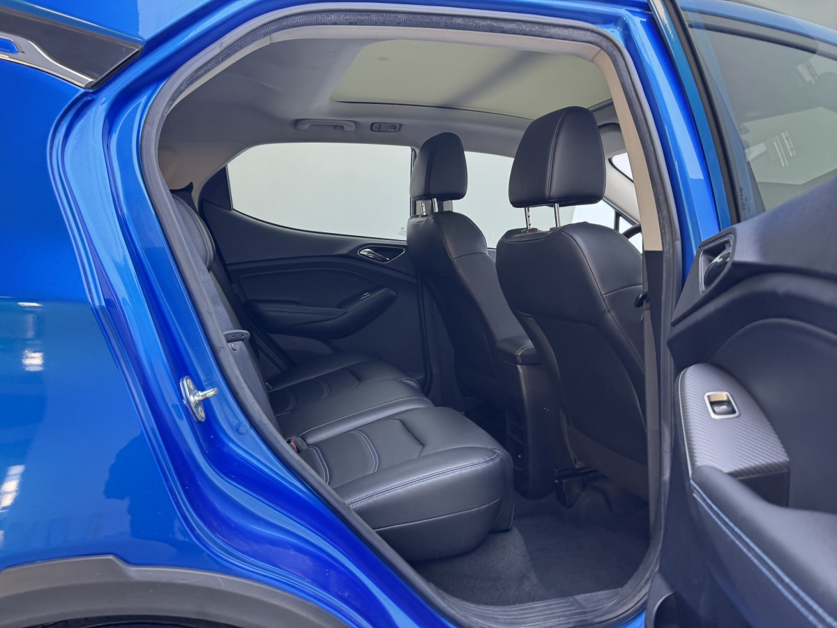 BYD Yuan New Energy 2019 #13 BYD Yuan New Energy 2019 car image #13