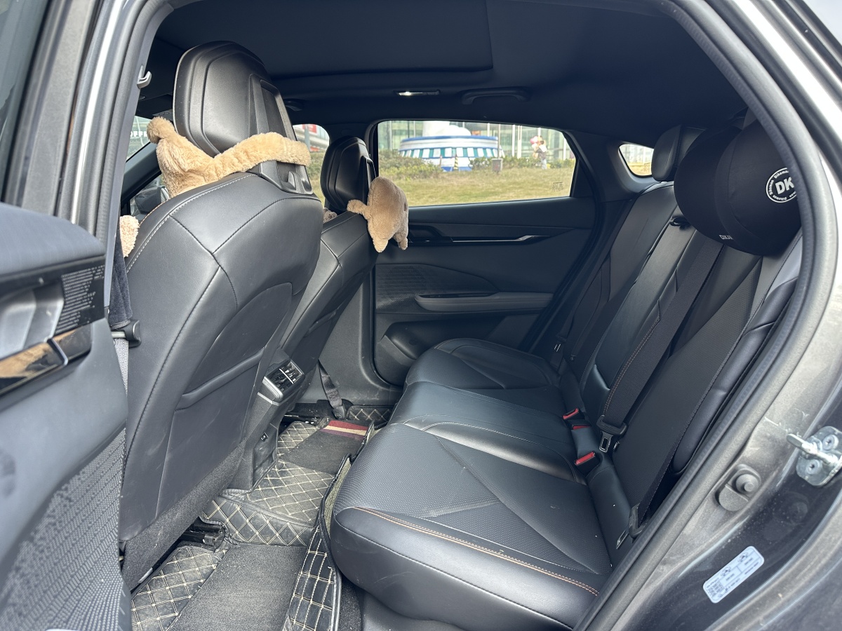 Changan UNI-V 2022 car image #13