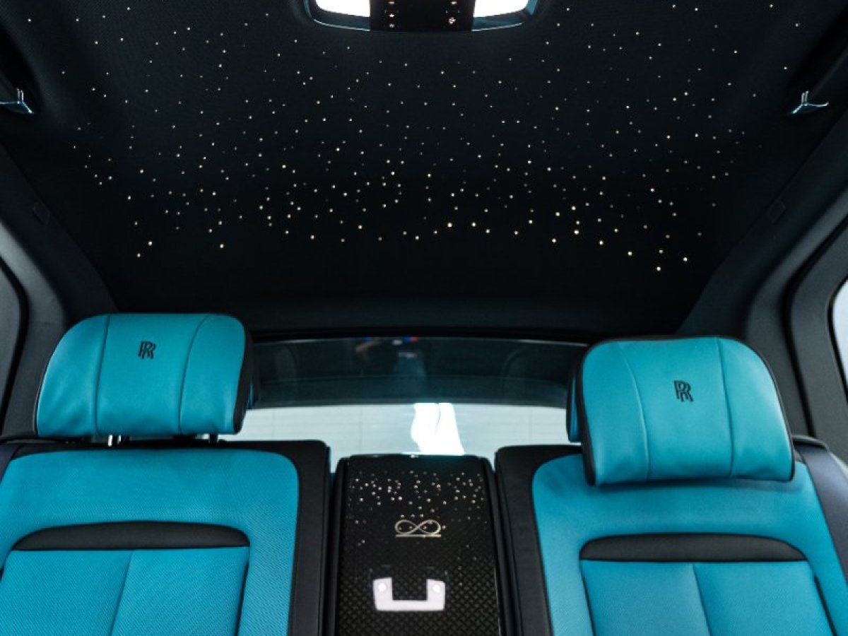 Rolls-Royce Cullinan 2021 car image #13