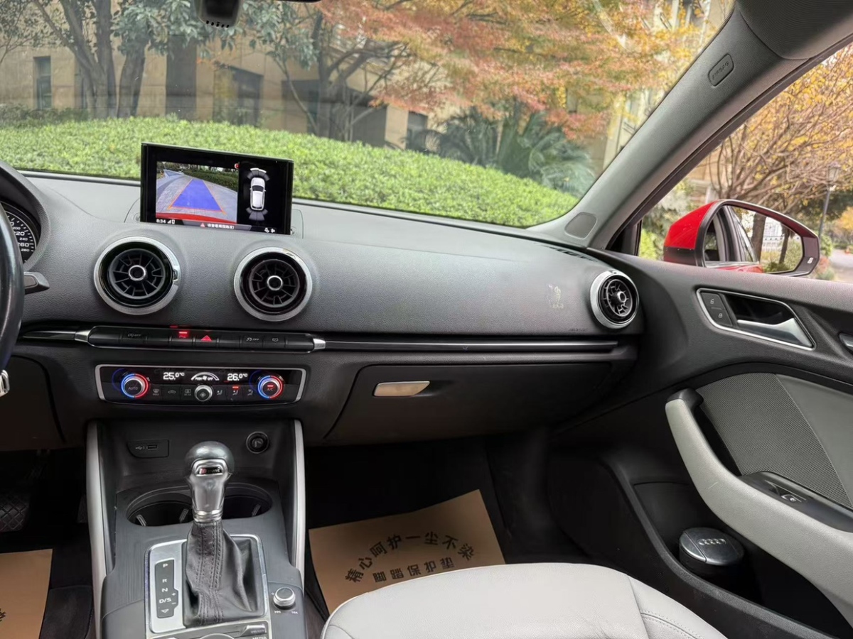Audi A3 2019 car image #13
